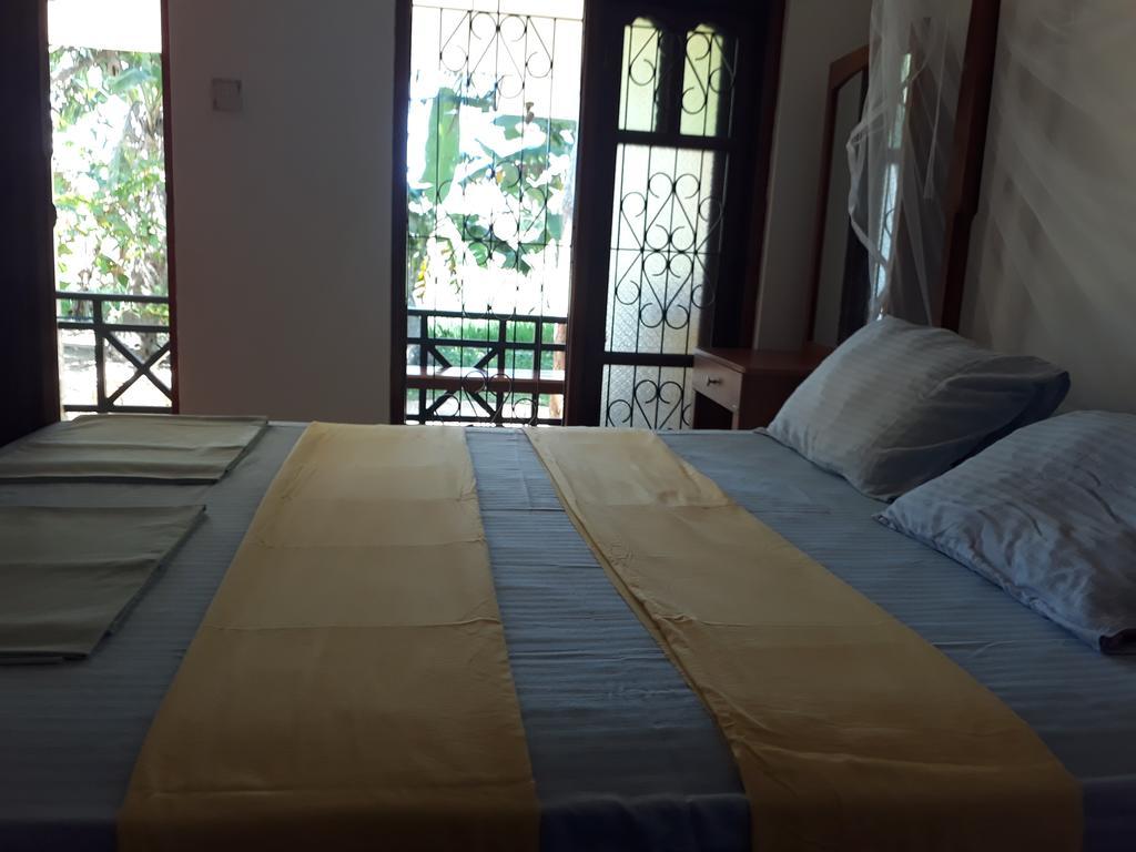 Traveller'S Home Hotel تيساماهاراما المظهر الخارجي الصورة