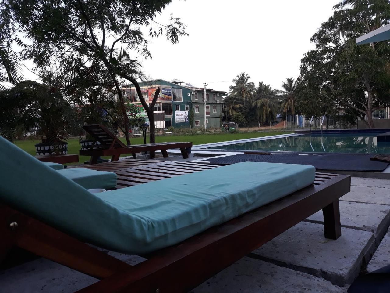 Traveller'S Home Hotel تيساماهاراما المظهر الخارجي الصورة