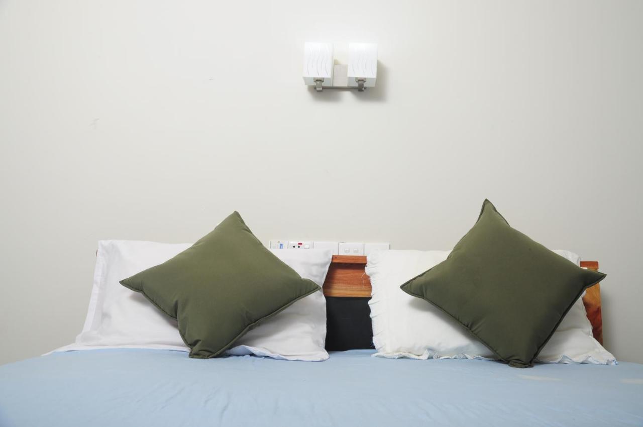 Traveller'S Home Hotel تيساماهاراما الغرفة الصورة